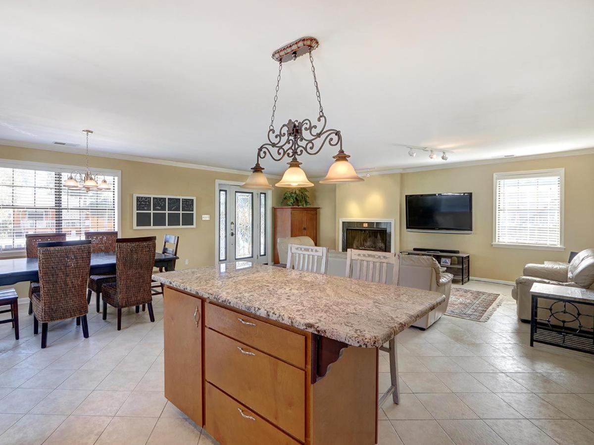 Lola'S Retreat Villa Tybee Island Bagian luar foto