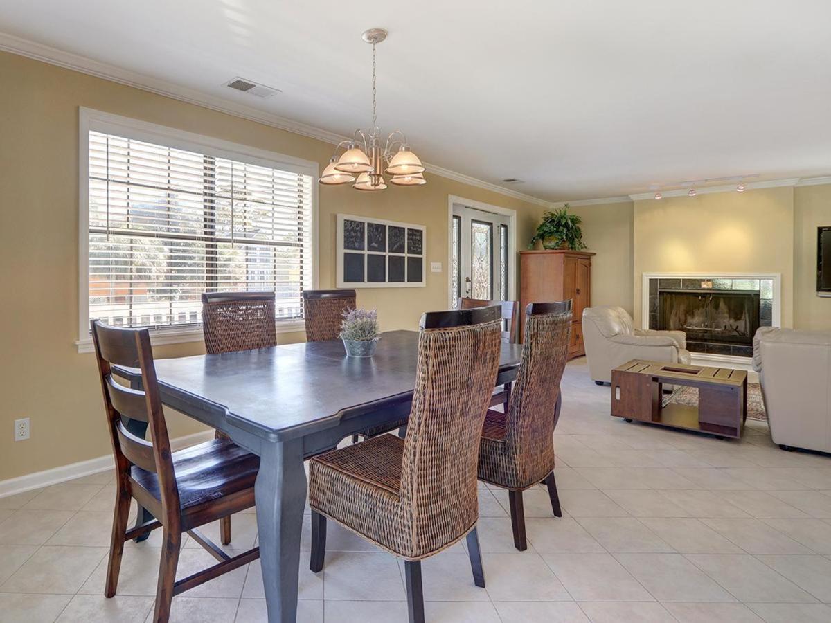 Lola'S Retreat Villa Tybee Island Bagian luar foto