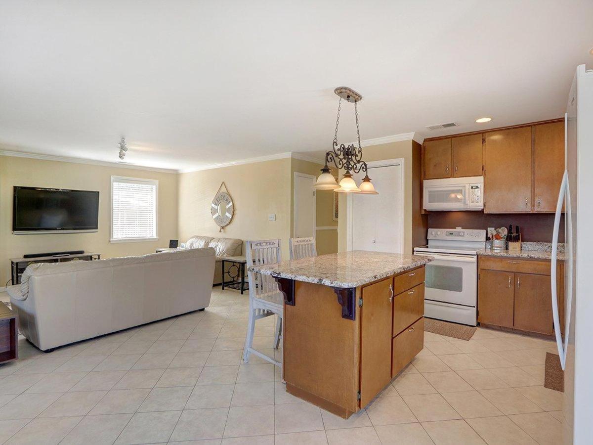 Lola'S Retreat Villa Tybee Island Bagian luar foto